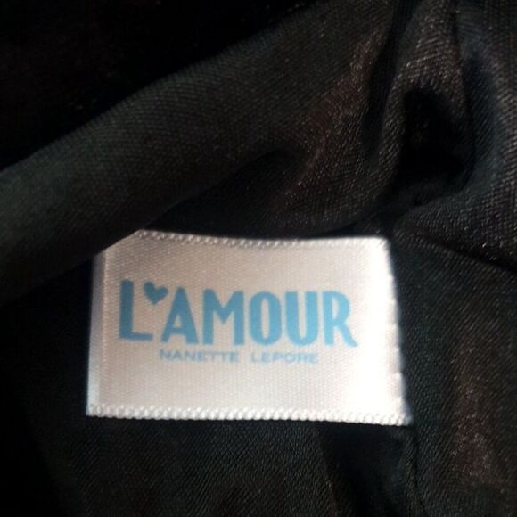 L'Amour Womens Velvet Mini Skirt M Black Crushed Elastic Flowy Lined Skater - Picture 7 of 8